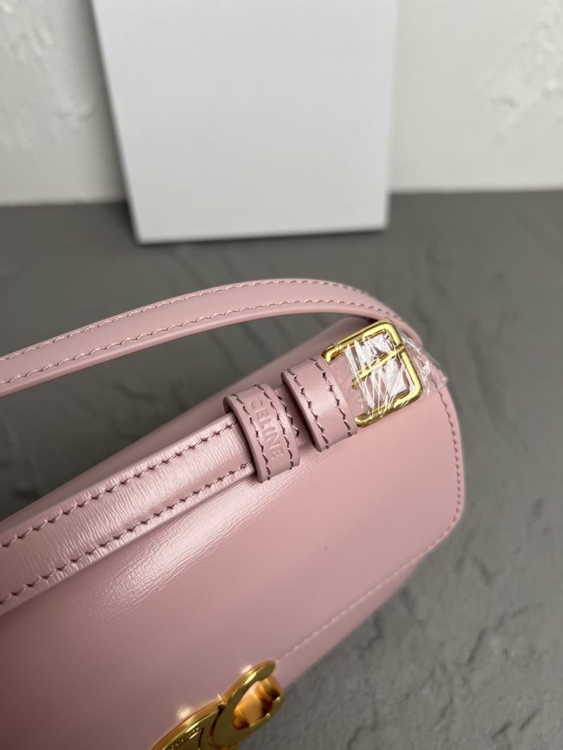 Ce1i*e triomphe bags